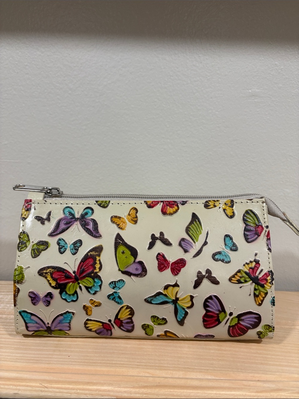 Butterfly Print Cream Zip Wallet - Women